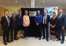 2470 Cathie Sabin at Graves with LTA staff 2